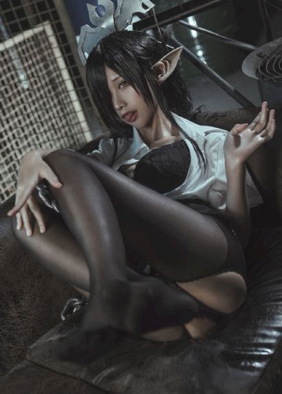 我才不要当王妃