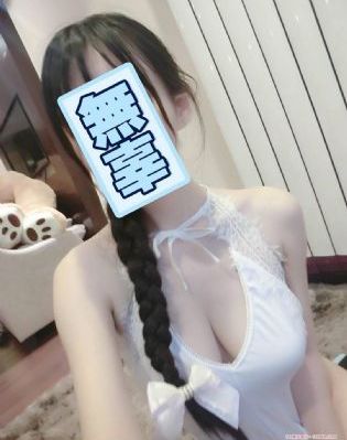 坑神偷拍美眉tp女厕嘘嘘